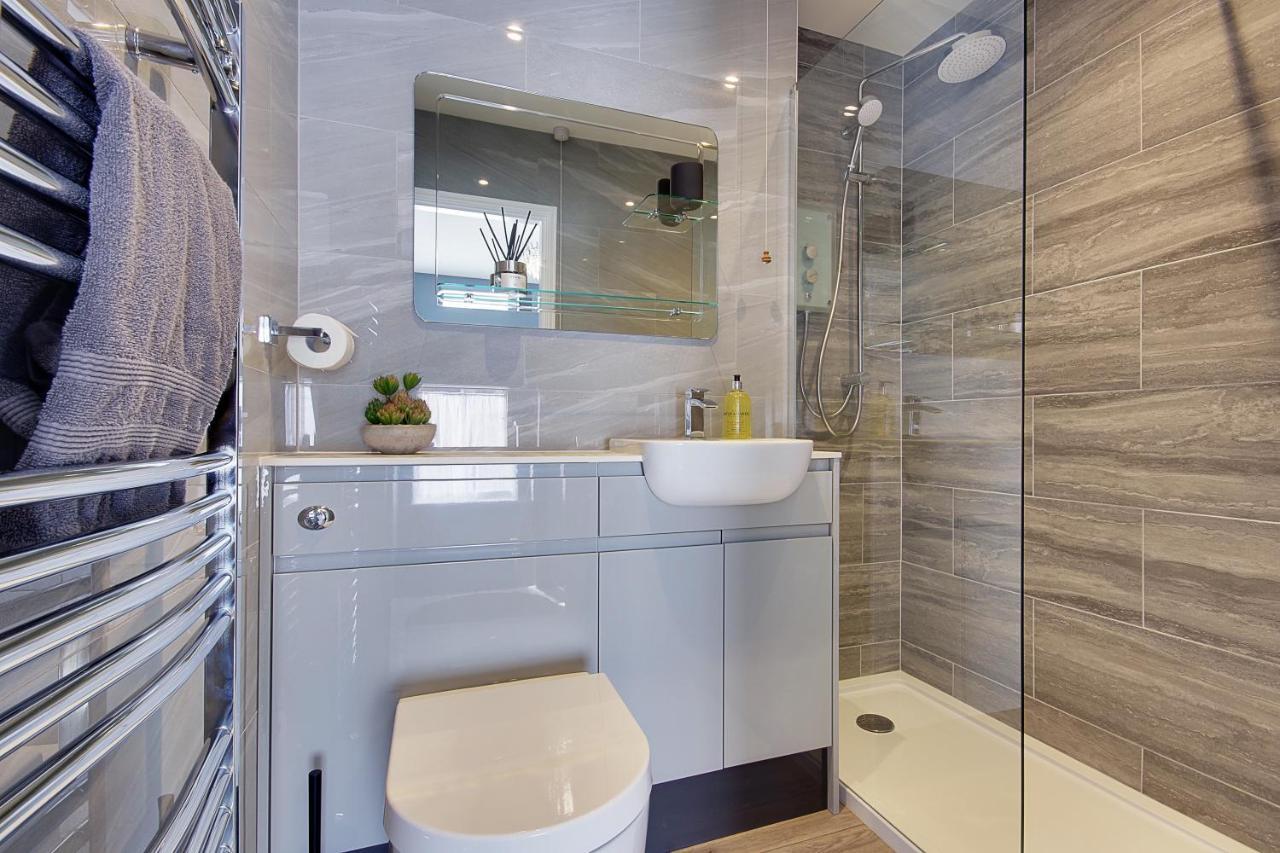 14 Oxford Mews - 5 Star Living For Up To 10 People Villa Саутхамптън Екстериор снимка