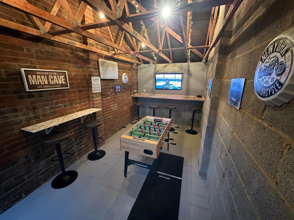 14 Oxford Mews - 5 Star Living For Up To 10 People Villa Саутхамптън Екстериор снимка